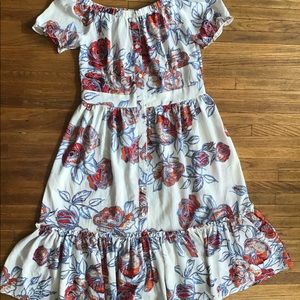 Beautiful flower dress perfect for summer